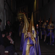 Encapironats de la Confraria durant una processó. Confraria del Santíssim Crist de la Capella