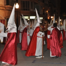 Confrares preparant-se abans de partir la Processó. Processó Setmana Santa de Felanitx de 2009