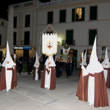 Encapçalament de la Confraria a una procesó. Confraria Mare de Déu del Carme