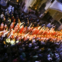 La processó de l'Enterrament entra al Convent de Sant Agustí. Enterrament 2014