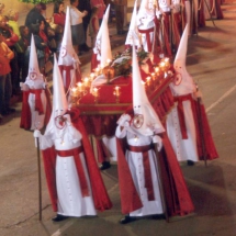 Pas del Crist Jacent portat en braços. Processons 2006