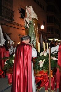 Pas de Santa Maria Magdalena abans de partir la Processó. Processó Setmana Santa de Felanitx de 2010