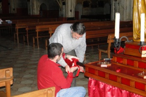 Preparació Setmana Santa. Preparatius del pas de Santa Maria Magdalena. 2010