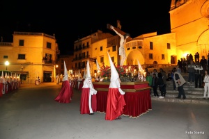 Pas del Sant Crist davant l'Església de Sant Miquel. Processó Setmana Santa de Felanitx de 2014